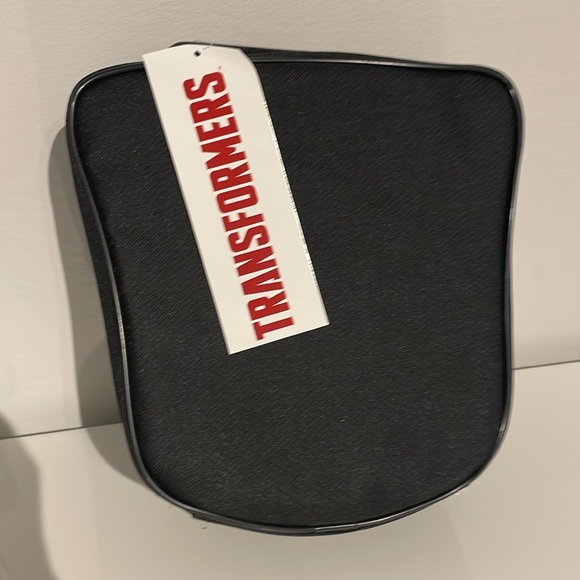 Brand New Transformers & Valvoline Collectible Zippered Lunch Bag - Picture 2 of 10